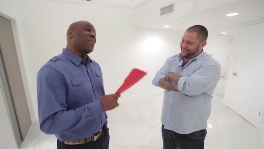 Latin shemale ass fucking and cumshot