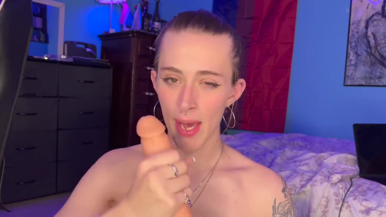 Tgirl Variety Itsol Gets Sloppy While Giving Blowjob And Fucking Her Tight Asshole