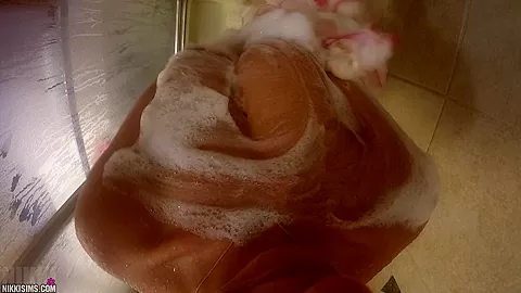 Nikki Shower POV