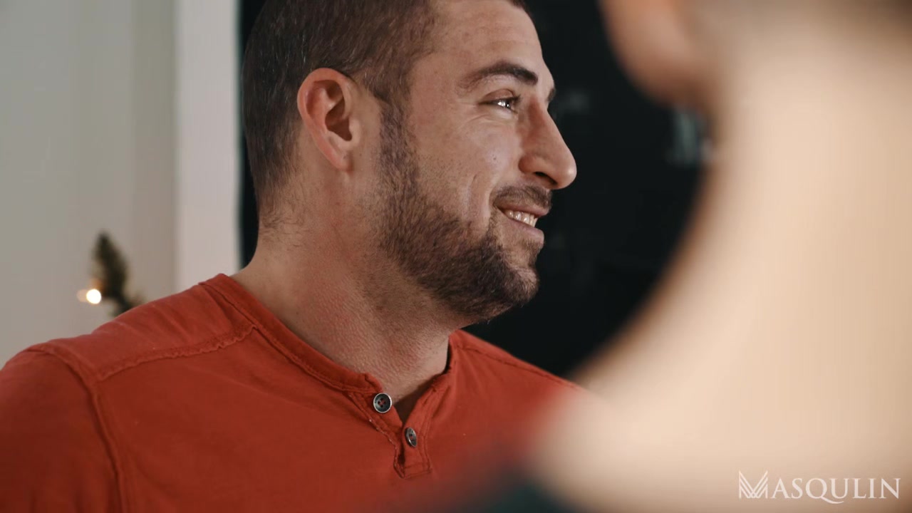 Hoe, Hoe, Hoe! - Gay Bareback Video - Masqulin
