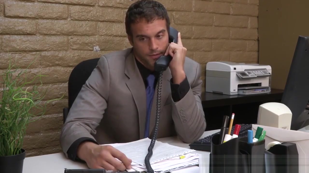 Gaysex office hunks assfucking fun