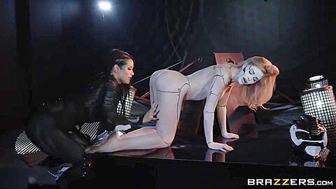 Kinky Jessa Rhodes And Katrina Jade Heart-stopping L