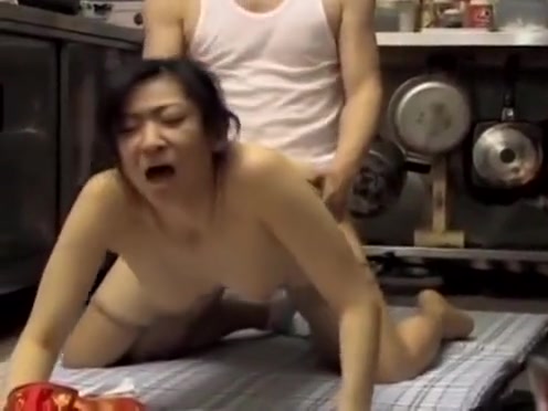 Full Tap 2 Vo tre b&aacute n d&acirc m cho &ocirc ng chu qu&aacute n an d&acirc m tac lay tien tra no cho chong (Het)
