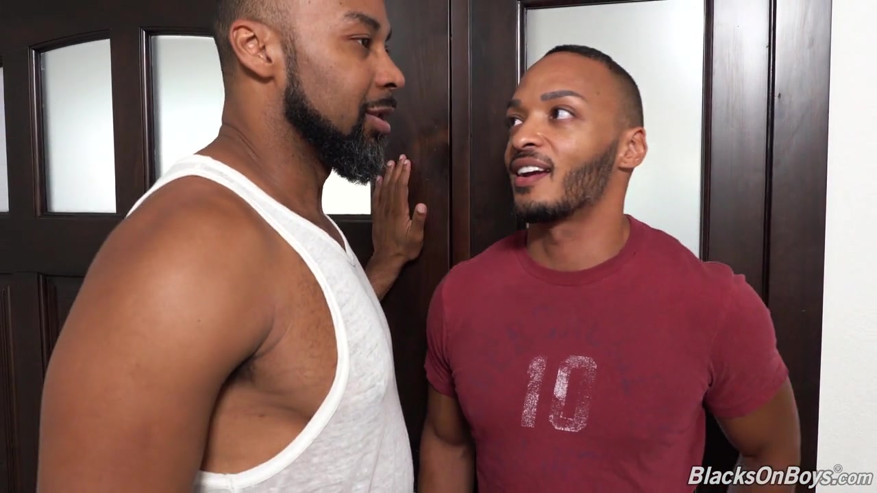 Bar Addison, Dillon Diaz & Ray Diesel Video - BlacksOnBoys