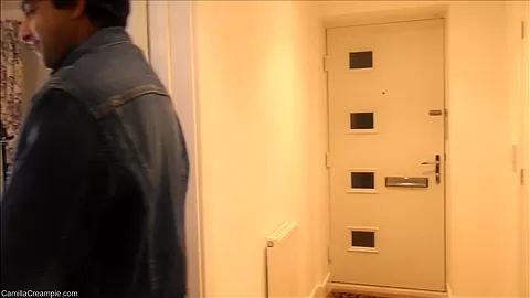 Camilla Seduces Her Step daughters Boyfriend - Camillacreampie