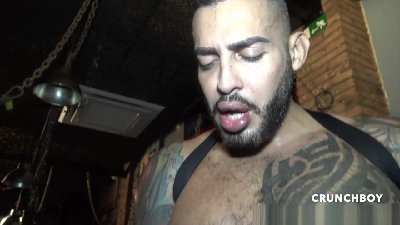 Ronald Rryp fucked raw by Viktor Rom - BarebackBarcelona
