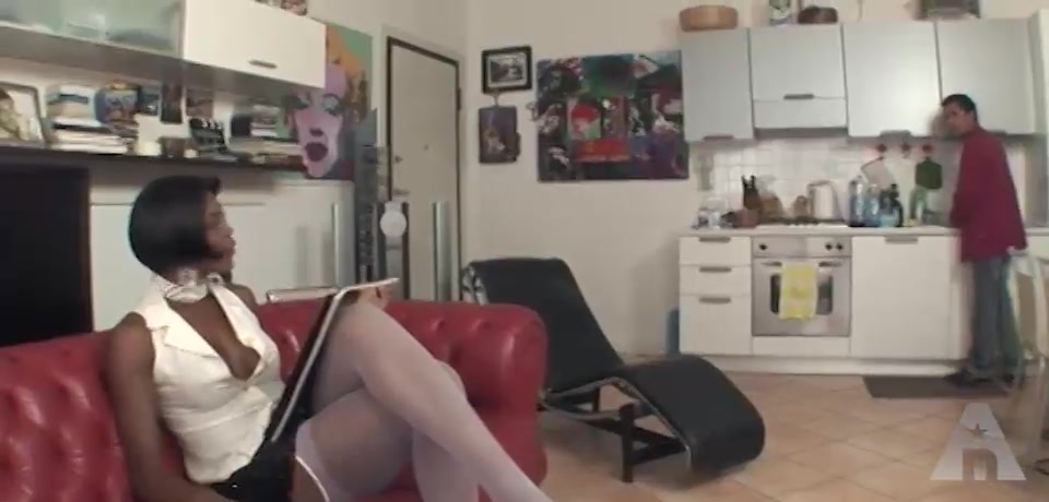 The personal manservant - Pinko TGirls