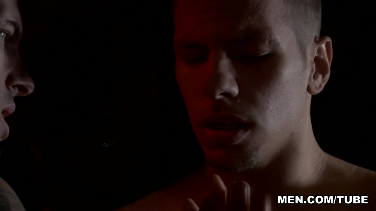 David Jones & Paul Walker in Out Of Reach Scene