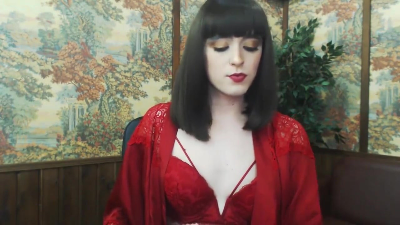 Faggot Freddie is Back lol