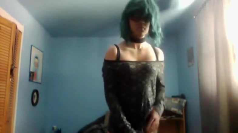 Amateur Crossdresser Solo Masturbation