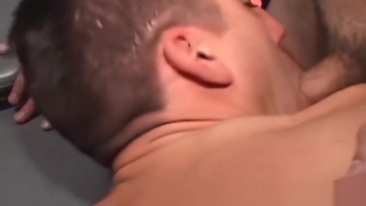 Gay foursome glory hole blow ends with spitroast facial