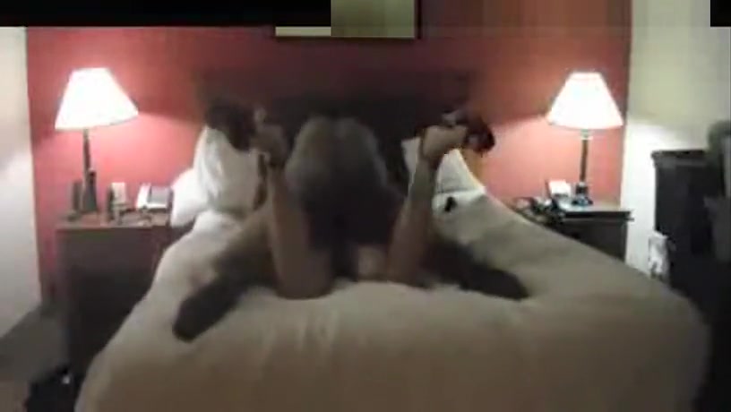 amateur sissy fucked creampied by bbc