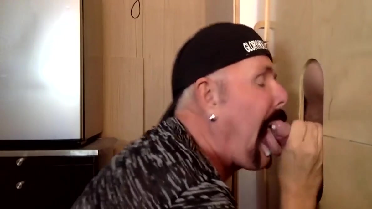 Cum Swallow Amateur Dilf Sucks Bfs Cock In Gloryhole At Home
