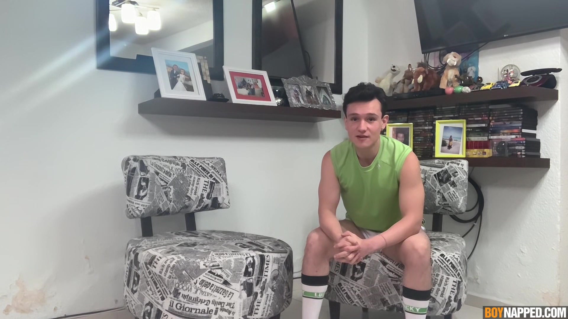 European Jock Luke Likes Kink - Luke Bansky