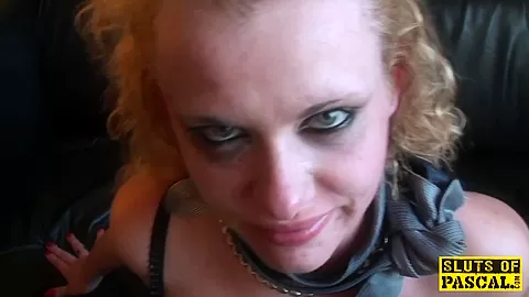Cumswallowing british sub squirts for dom