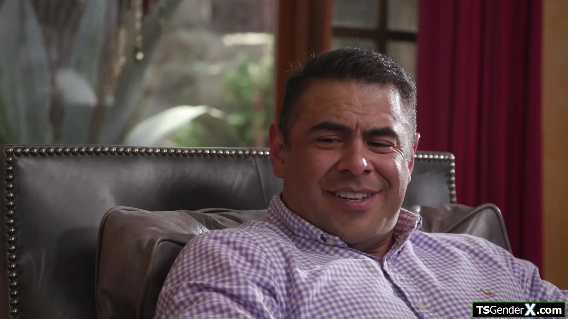 I picked up asian shemale Kasey Kei and anal barebacked her