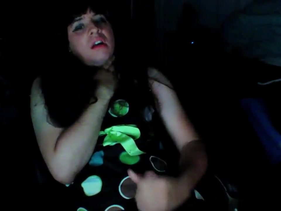 Webcam tgirl playing for you