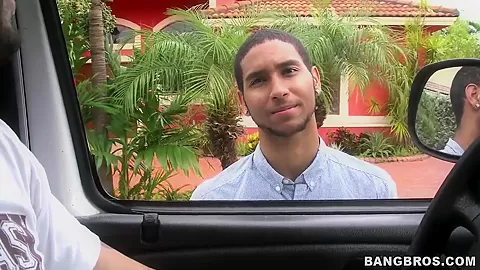 Amateur latina Ariel Monroe gets fimned from car
