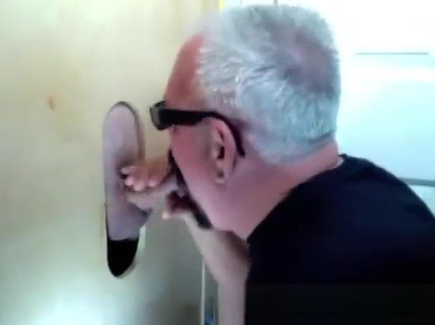 Two Hard Cocks Get Sucked At The Gloryhole
