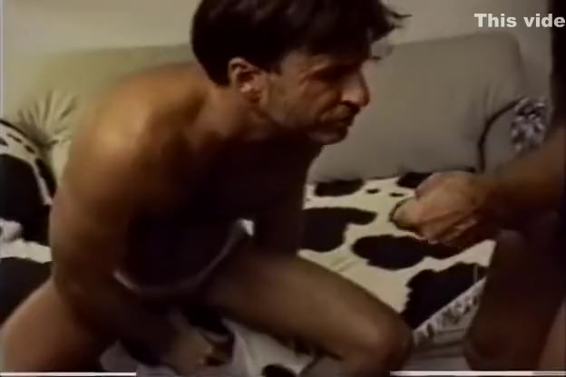 Policia follado por su novio peludo kinky