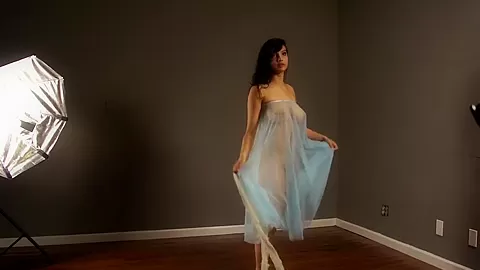 Nude Shoot #13 - Abi Shanaya