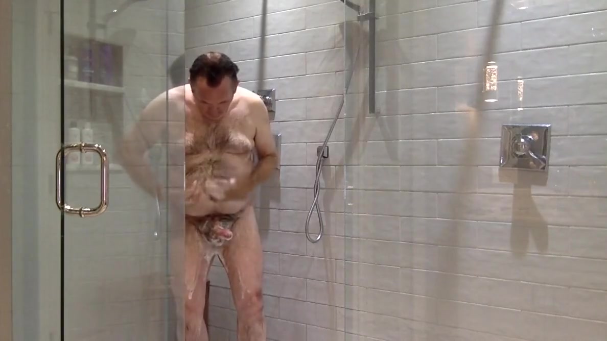 Rick cumming in the shower