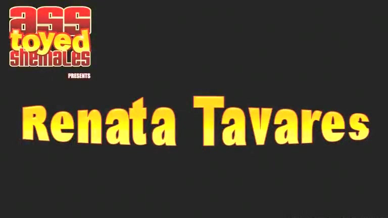 lady-man Renata Tavares solo