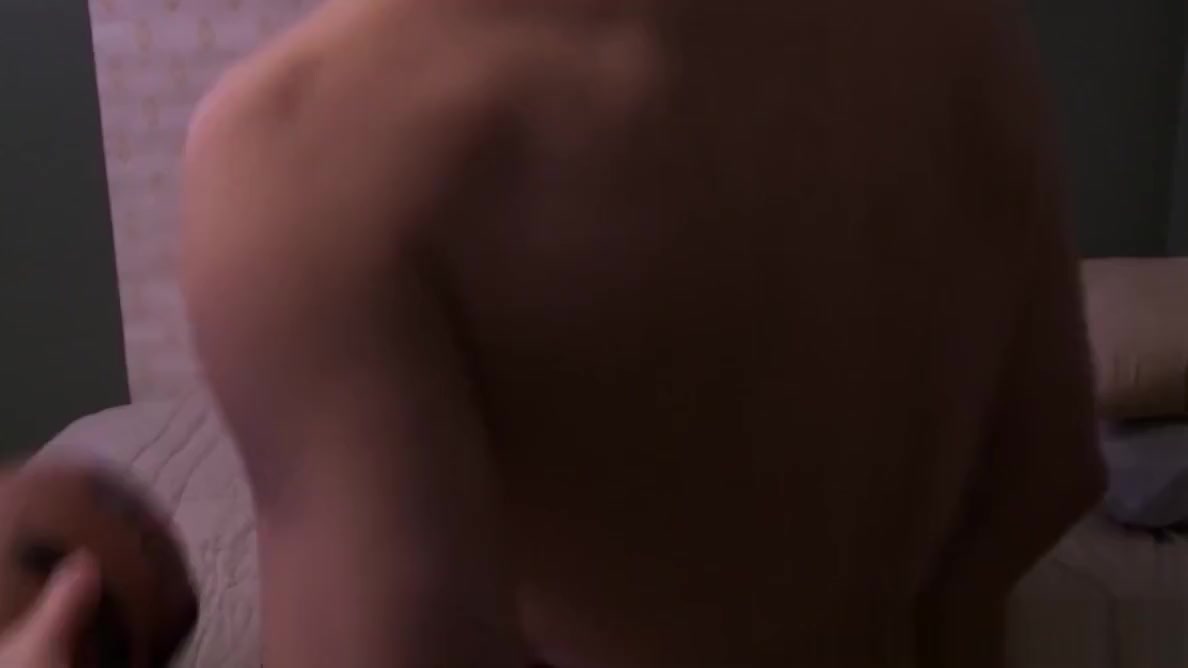 IconMale Football Twink Takes it Up the Ass