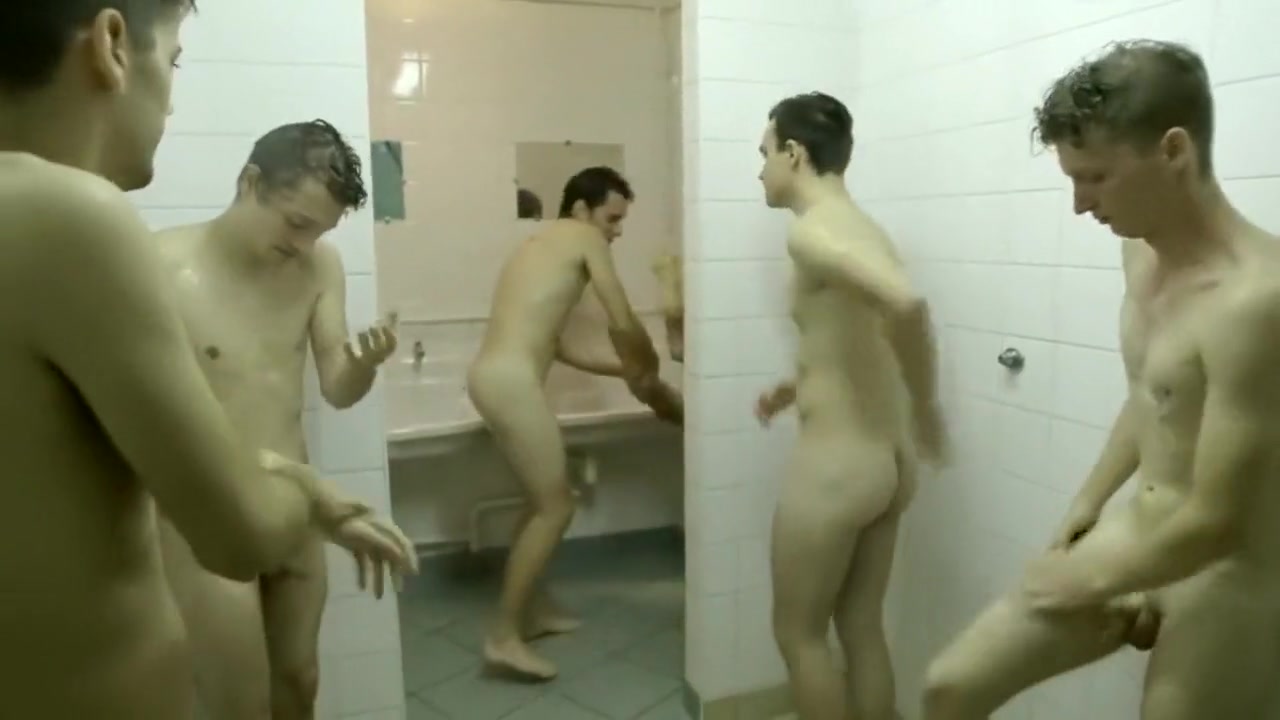 Nude Team Shower
