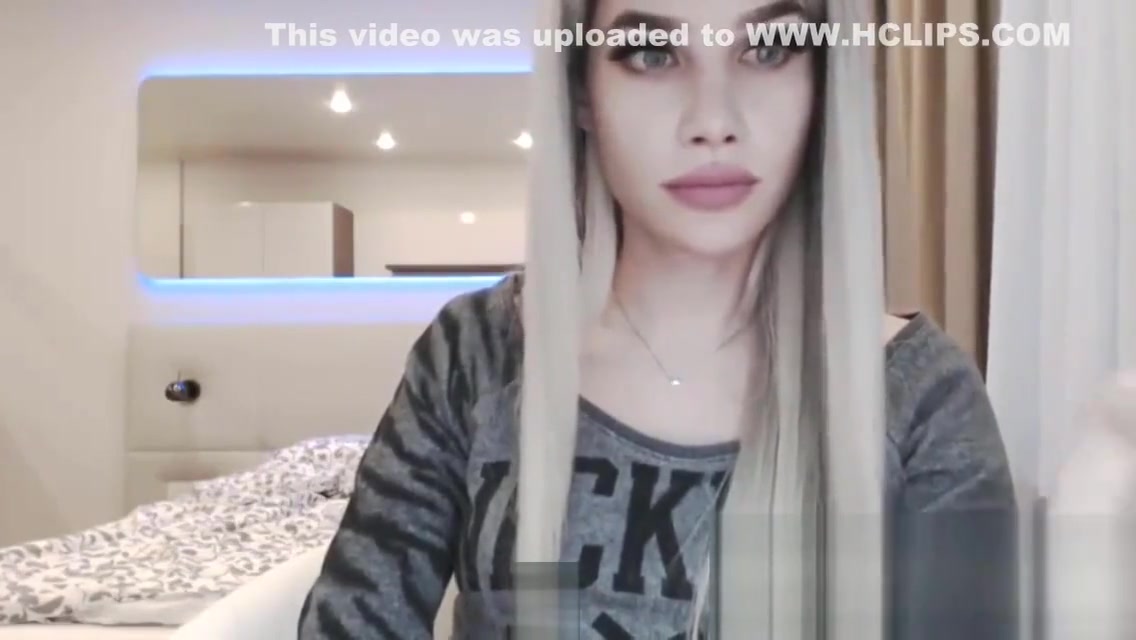 Amazing webcam star tranny shows her ass and masturbates till she cums