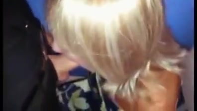 Tranny loves sucking in nights club toilet