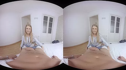 Lucy Heart Potro de Bilbao in There's a stranger in my apartment - VirtualRealPorn
