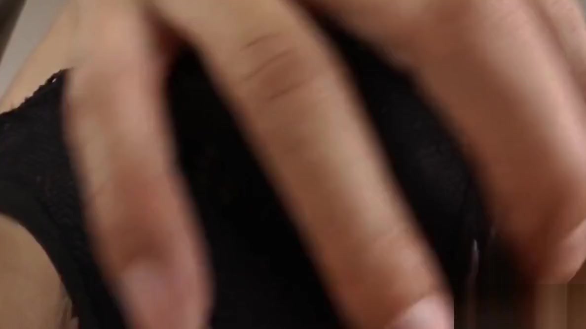 Asian ladyboy Sai