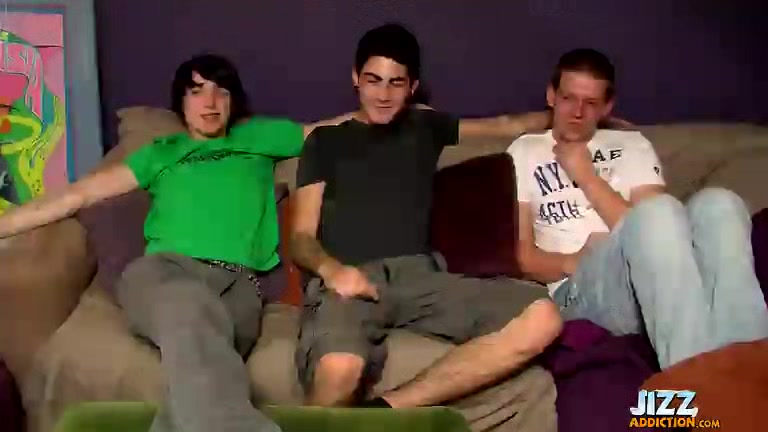 POV Threesome Boys On Camera - Blinx, Dustin Beeber & Rad Matthews